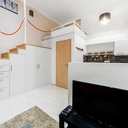 Rakoczi Apartment *